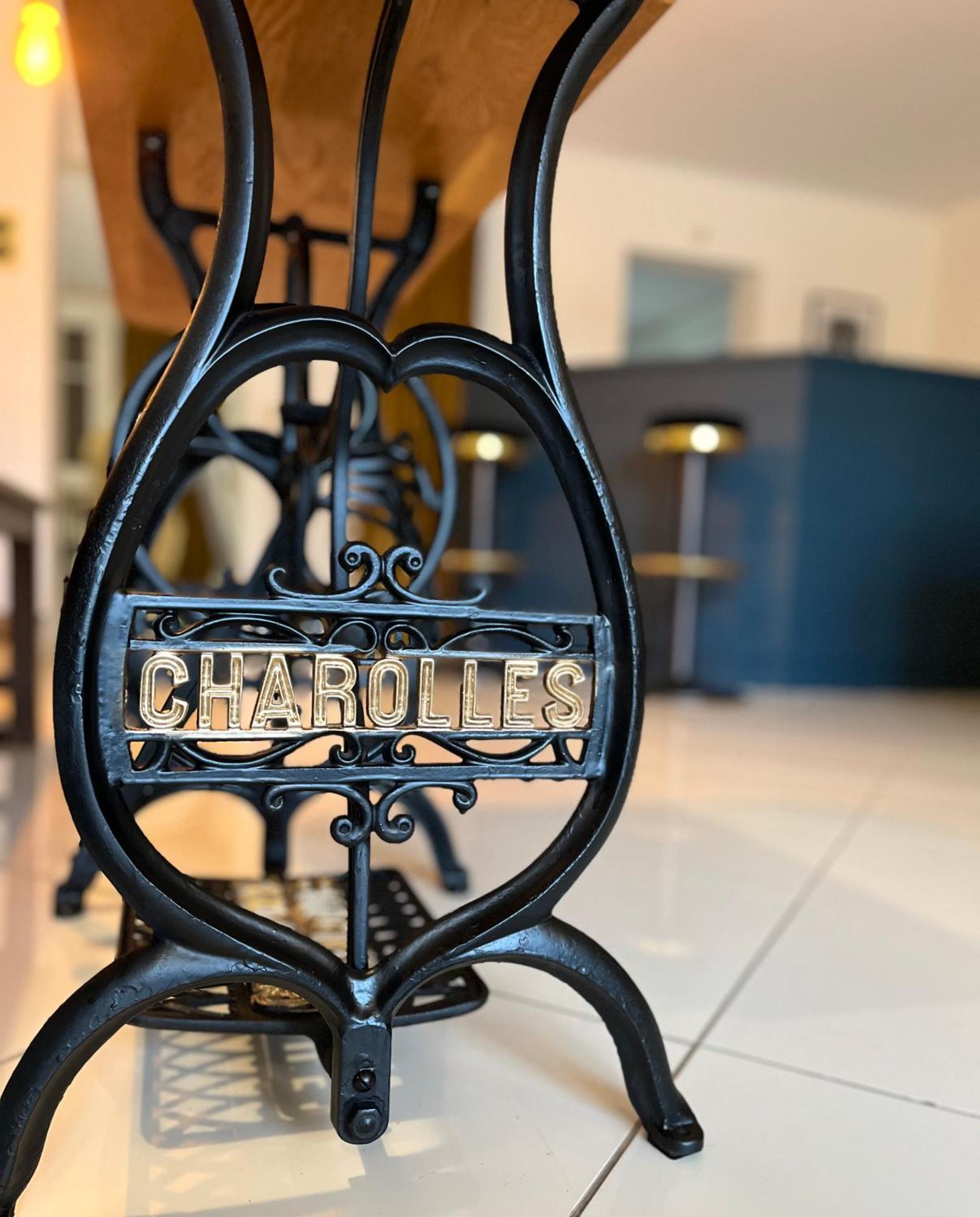Le Temeraire Hotel Charolles Esterno foto
